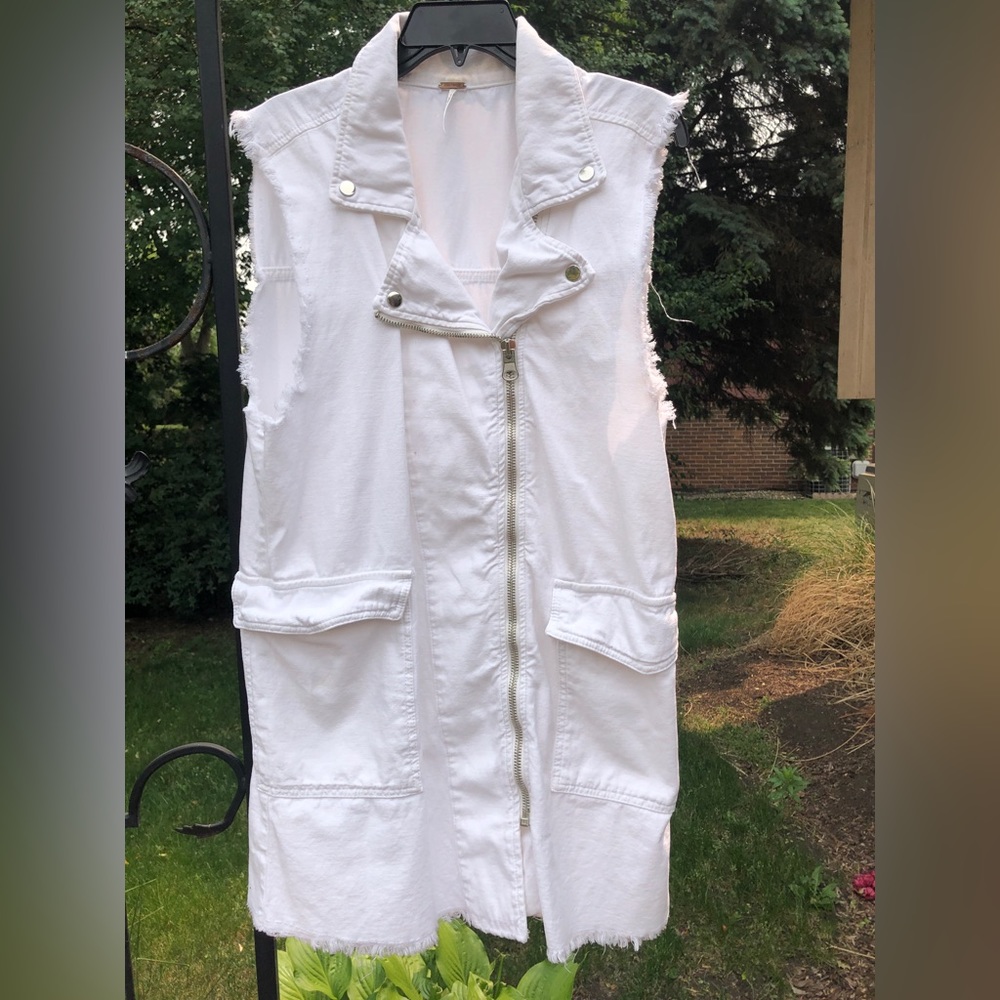 Free people white denim jacket/vest dress Sz M